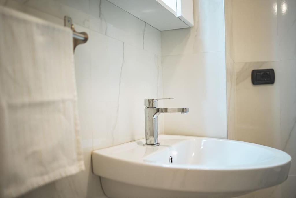 Al Torrente Apartment Monza - Milano + Free Wifi Seveso Exterior foto